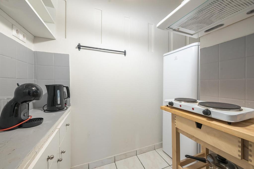 Pame Rentals - 2Bd Home, 4 Min To Acropolis Athena Bagian luar foto