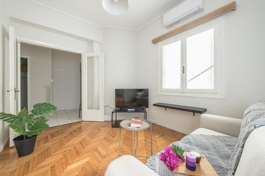 Pame Rentals - 2Bd Home, 4 Min To Acropolis Athena Bagian luar foto