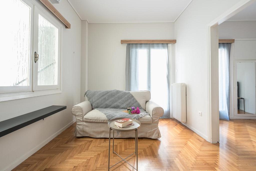 Pame Rentals - 2Bd Home, 4 Min To Acropolis Athena Bagian luar foto
